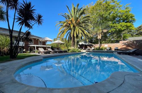 luxury hotels in Somerset West