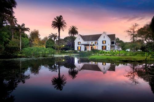 luxury hotels in Oudtshoorn