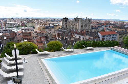 luxury hotels in Rhône