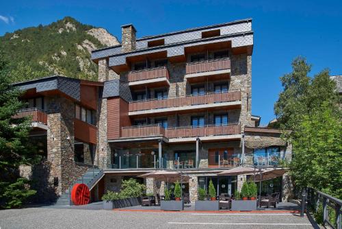 luxury hotels in Lleida