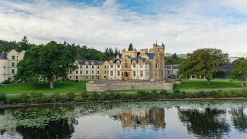 luxury hotels in Highland