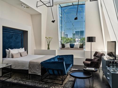 luxury hotels in Warsaw