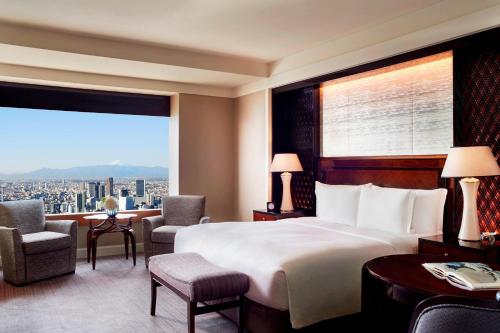 luxury hotels in Tokyo