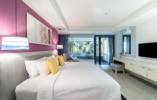 luxury hotels in Cha Am