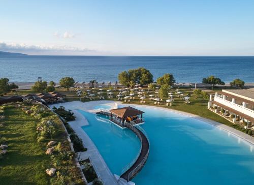 luxury hotels in West Crete