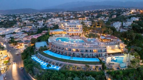 luxury hotels in West Crete