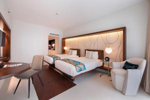 luxury hotels in Metro Manila