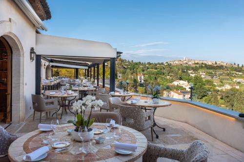 luxury hotels in Vence