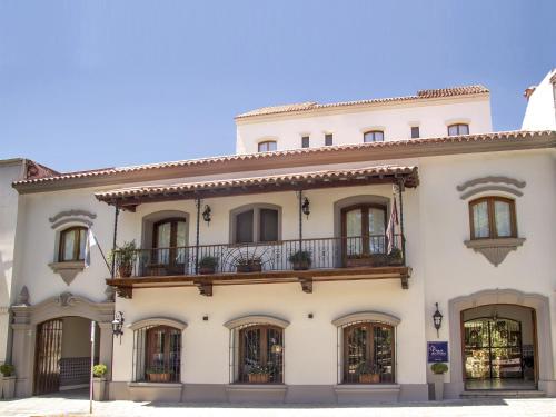 luxury hotels in Salta Wine Route