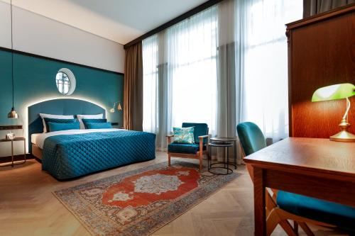 luxury hotels in Amsterdam