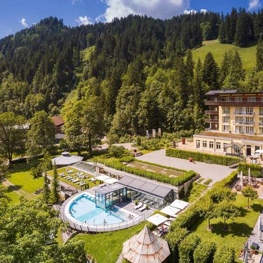 luxury hotels in Gstaad
