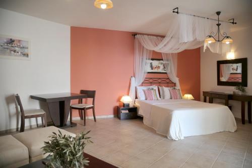 luxury hotels in Sporades