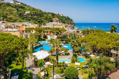 luxury hotels in Ischia Island