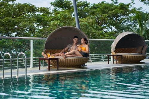 luxury hotels in Gaya Island