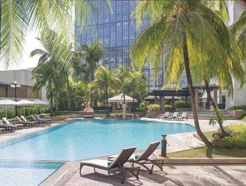 luxury hotels in Metro Manila