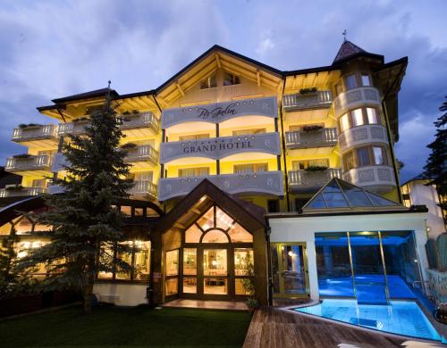 luxury hotels in Trentino Ski West