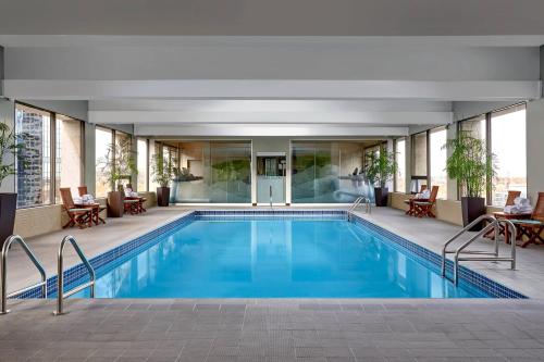 luxury hotels in Calgary Region