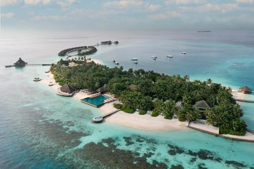 luxury hotels in North Male Atoll