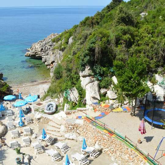 luxury hotels in Bar