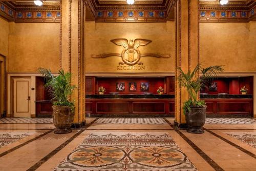 luxury hotels in New Orleans