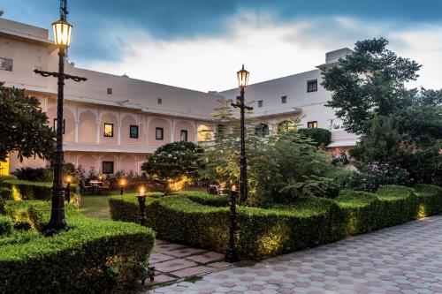 luxury hotels in Jaipur Region
