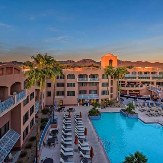 luxury hotels in Phoenix Metropolitan Area