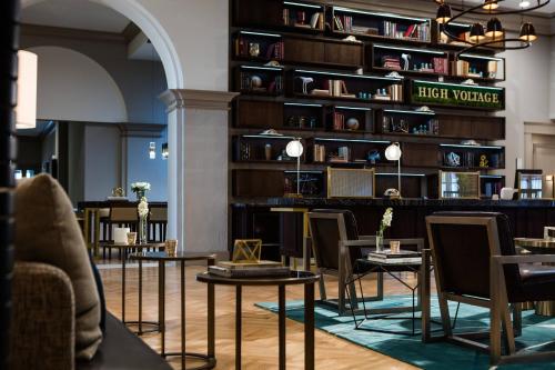 luxury hotels in Oklahoma