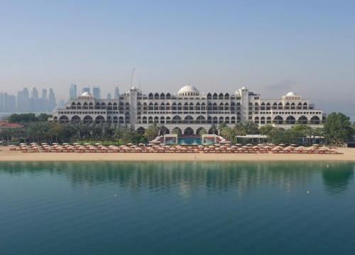 luxury hotels in Dubai