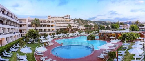 luxury hotels in Ixia