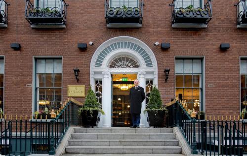 luxury hotels in Dublin County