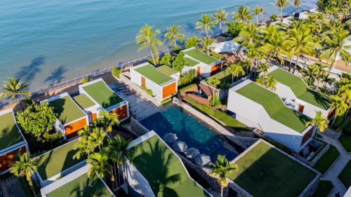 luxury hotels in Khao Lak