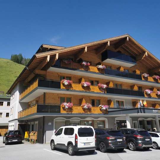 luxury hotels in Salzburger Sportwelt