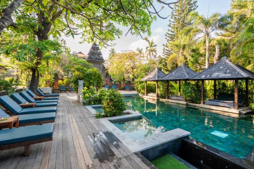 luxury hotels in Kuta