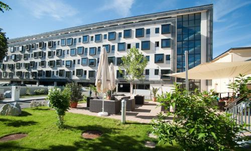 luxury hotels in Weissenkirchen In Der Wachau