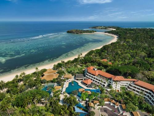 luxury hotels in Nusa Dua Peninsula