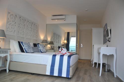 luxury hotels in Torba