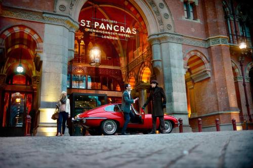 luxury hotels in Saint Pancras