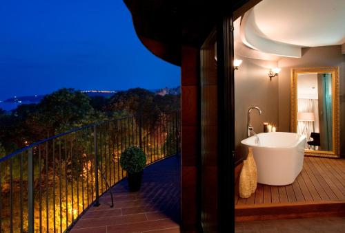 luxury hotels in Varna City