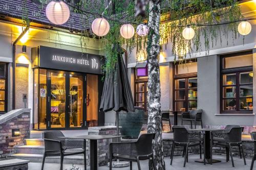 luxury hotels in Central Hungary