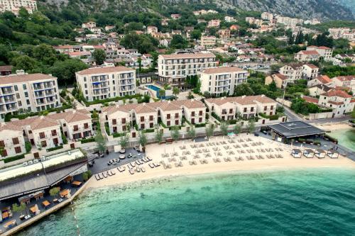 luxury hotels in Budva County