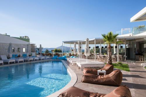 luxury hotels in West Crete