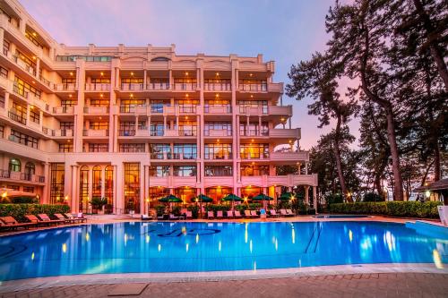 luxury hotels in Batumi