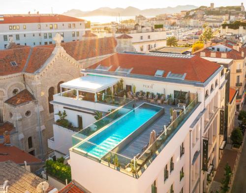 luxury hotels in Cannes