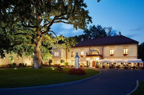 luxury hotels in Rzeszów