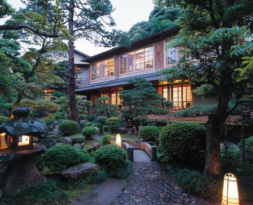luxury hotels in Toyooka