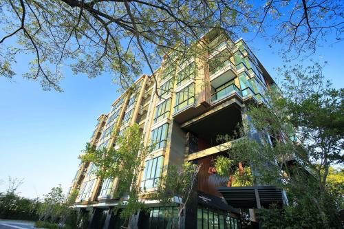 luxury hotels in Hang Dong