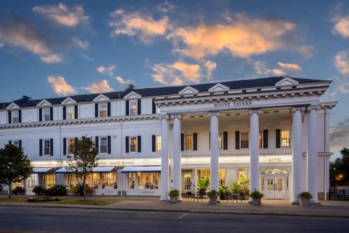 luxury hotels in Lexington