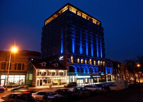 luxury hotels in Charlottetown