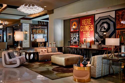 luxury hotels in Phoenix Metropolitan Area