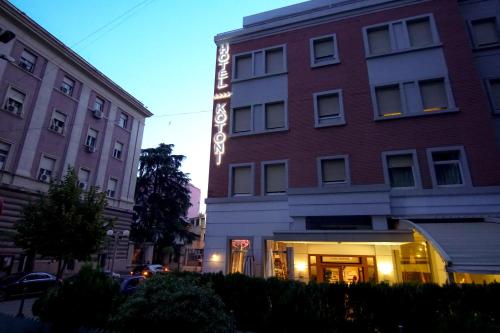 luxury hotels in Tirana